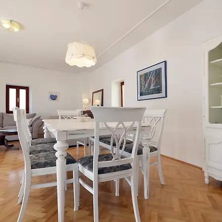 Apartment Kairos Zadar